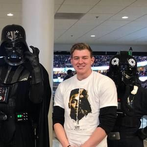 Meet your Posher, Cody